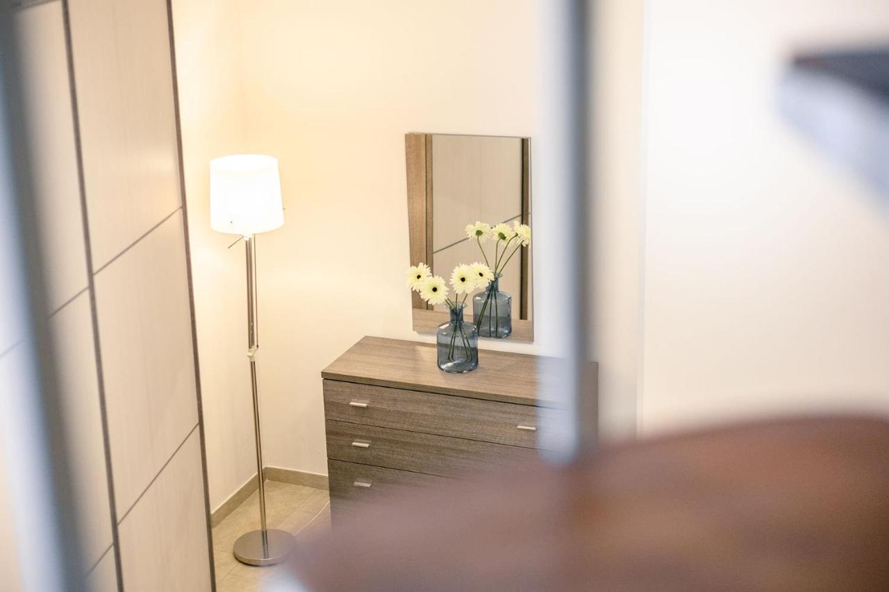 Duomo Confort Suite Флоренция Экстерьер фото
